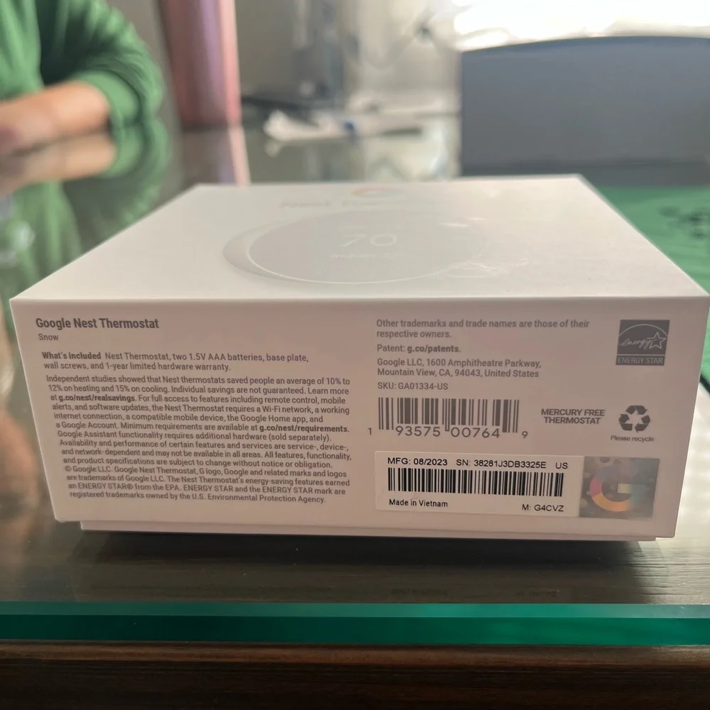 *NEW IN BOX* Google Nest Thermostat